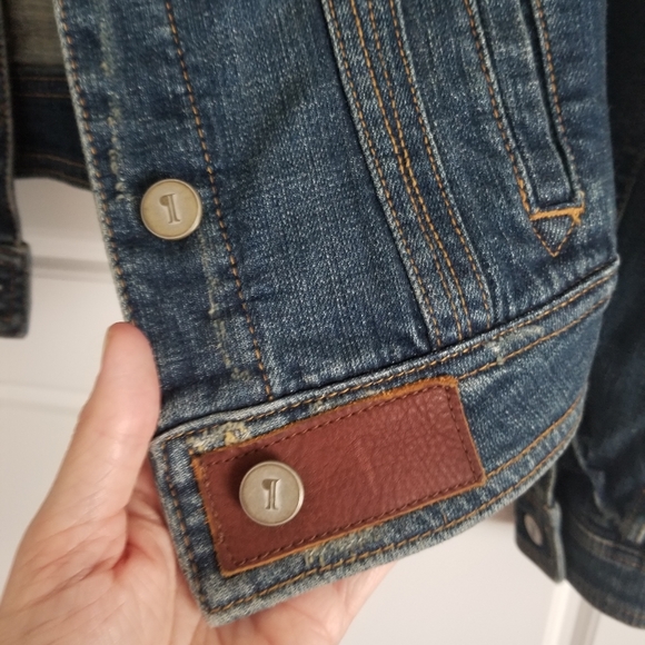 Anthropologie Pilcro classic denim jacket - with stretch! - Picture 4 of 10